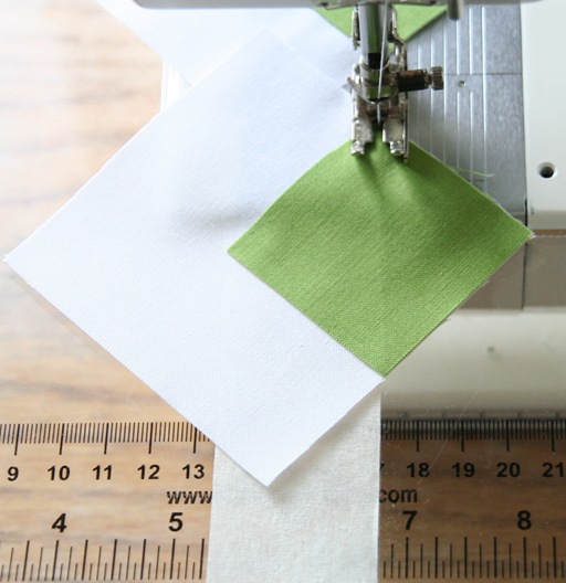 Sewing Machines Fusion: Triangle Corner Technique